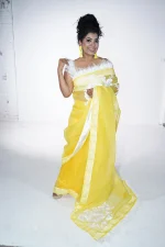 Moslin with feather - Image 3