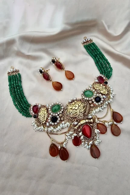 Exclusive Choker with mimic real stone and 21k gold plated