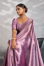 Chiffon saree featuring beads embellished border - Image 2